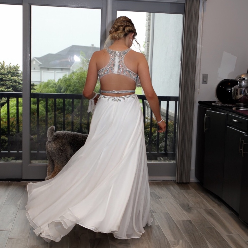 Prom Dress - Picture 2 of 3